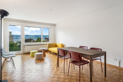 Stylische 4-Zimmer Wohnung mit Seeblick auf Zürichsee I Vollmöbliert I Familie