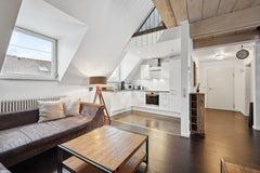 Industrial Design 2.5BR Maisonette JACOBSEN | Center | AirCon | Mercedes & US Army | Stuttgart