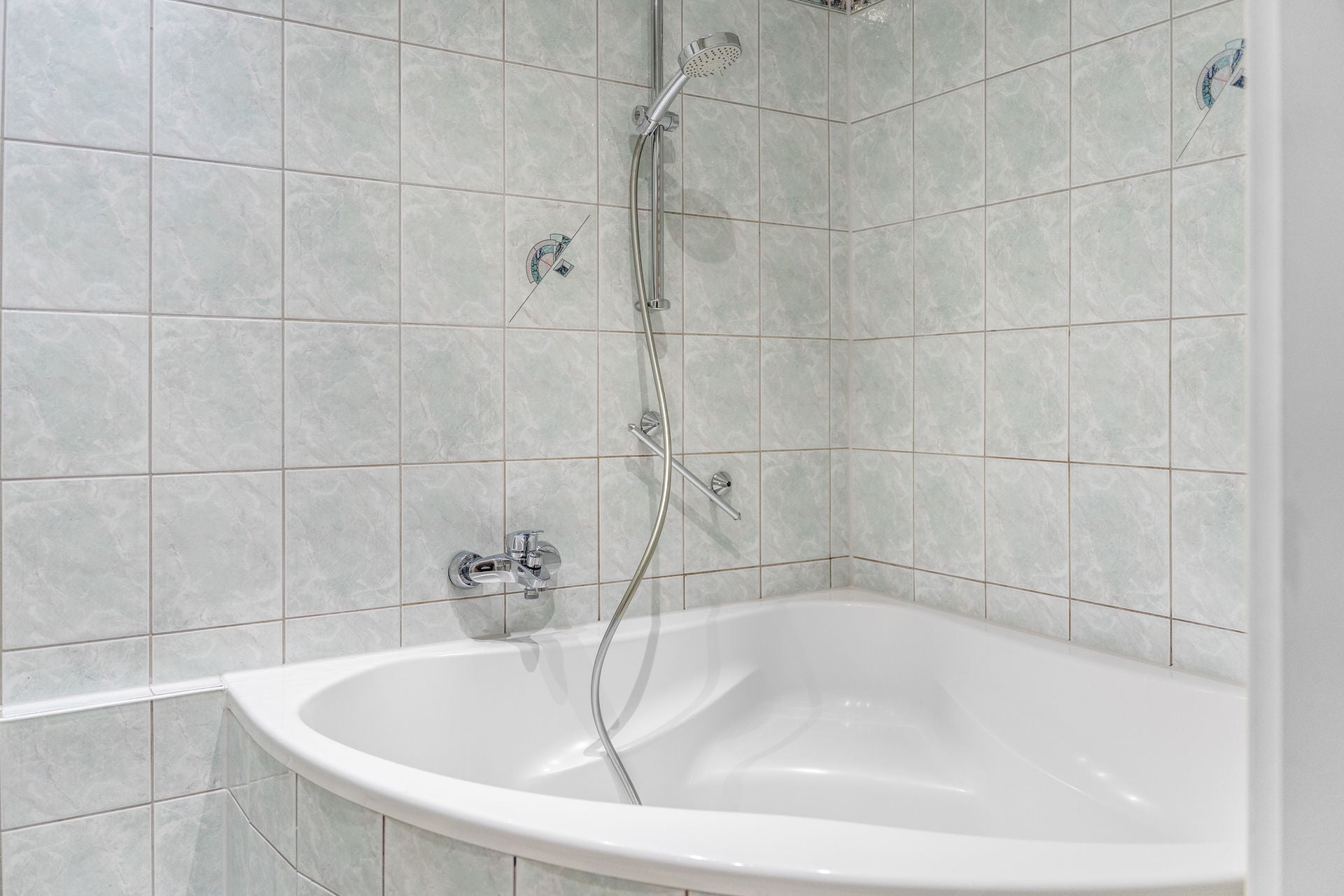 EXQUIS Luxus 3-Zimmer Maisonettewohnung | Stuttgart West Schwabstraße I Famile & Student