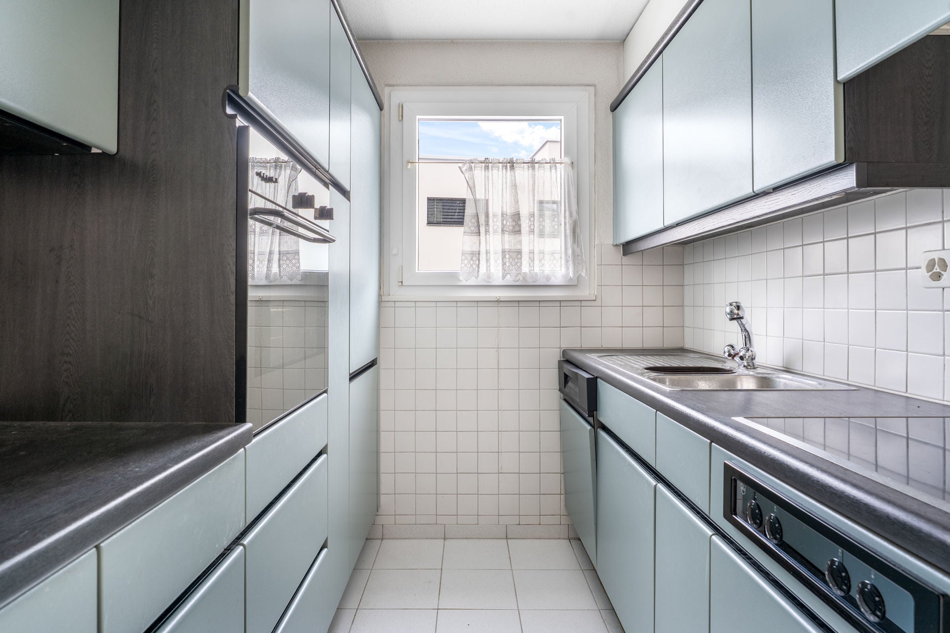 Stylische 4-Zimmer Wohnung mit Seeblick auf Zürichsee I Vollmöbliert I Familie