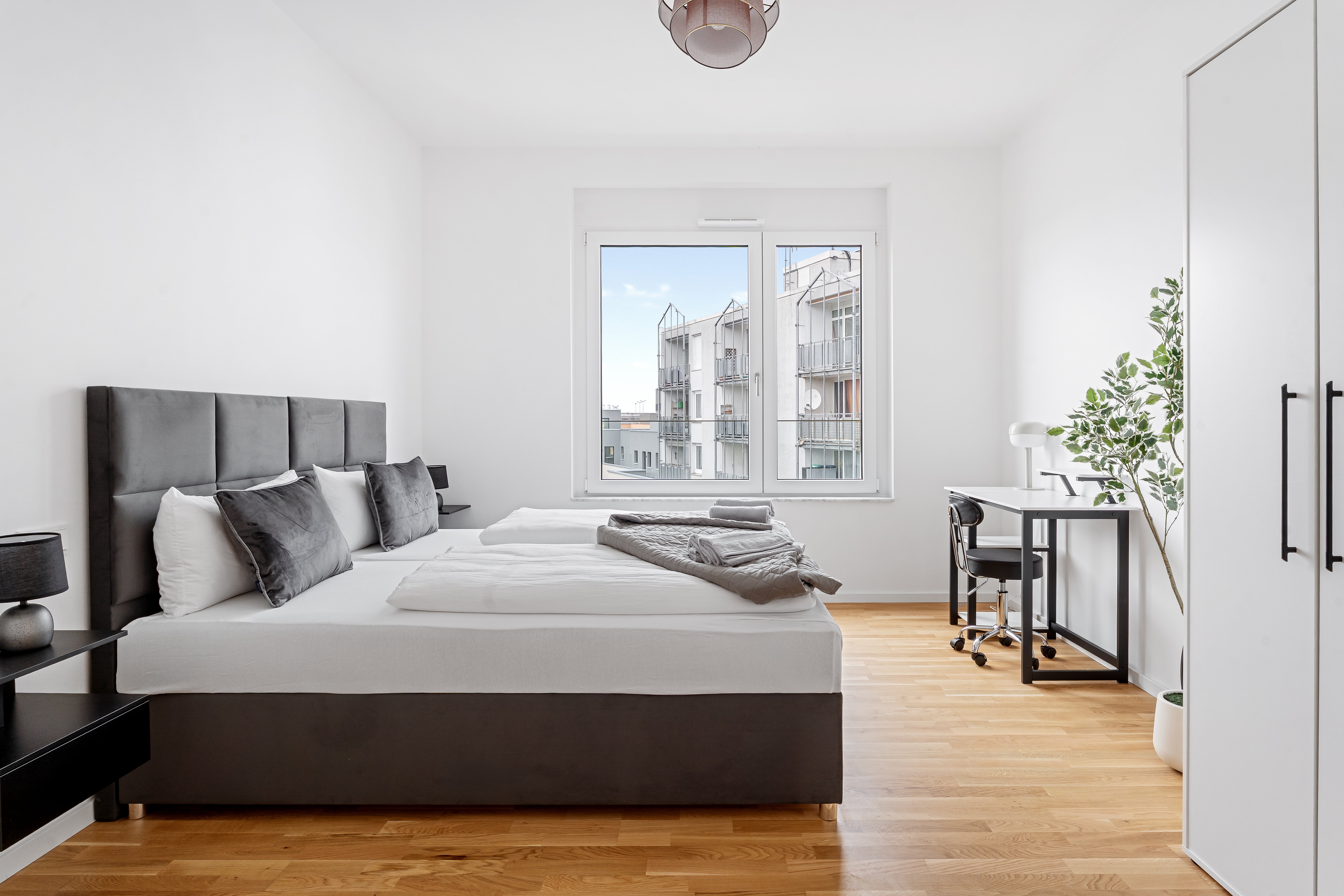 Iconic 2BR Apartment SORI I Mercedes & US Army I Family-friendly
