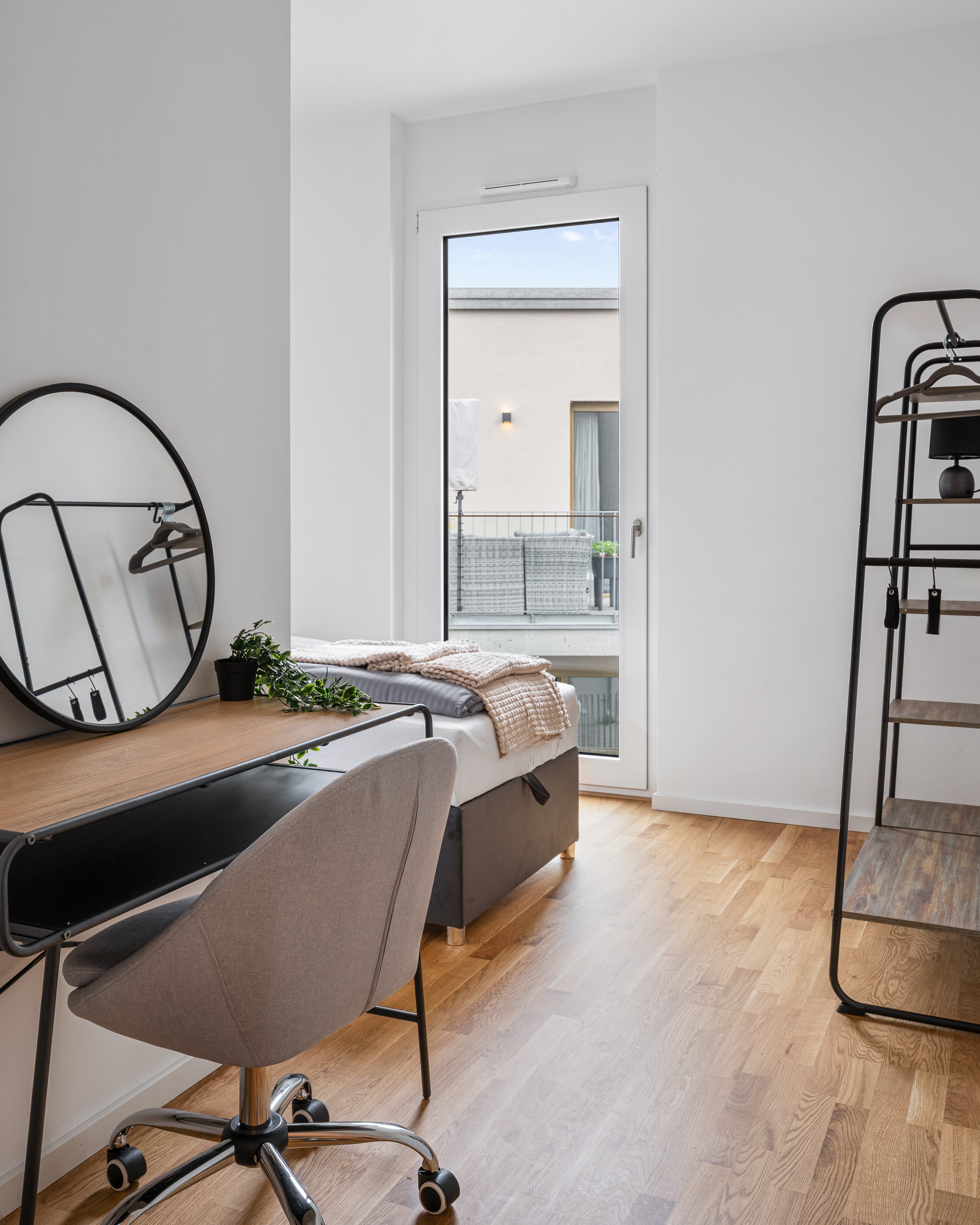 Fashionable 3BR Apartment ART DECÓ I Mercedes & US Army I Family-friendly