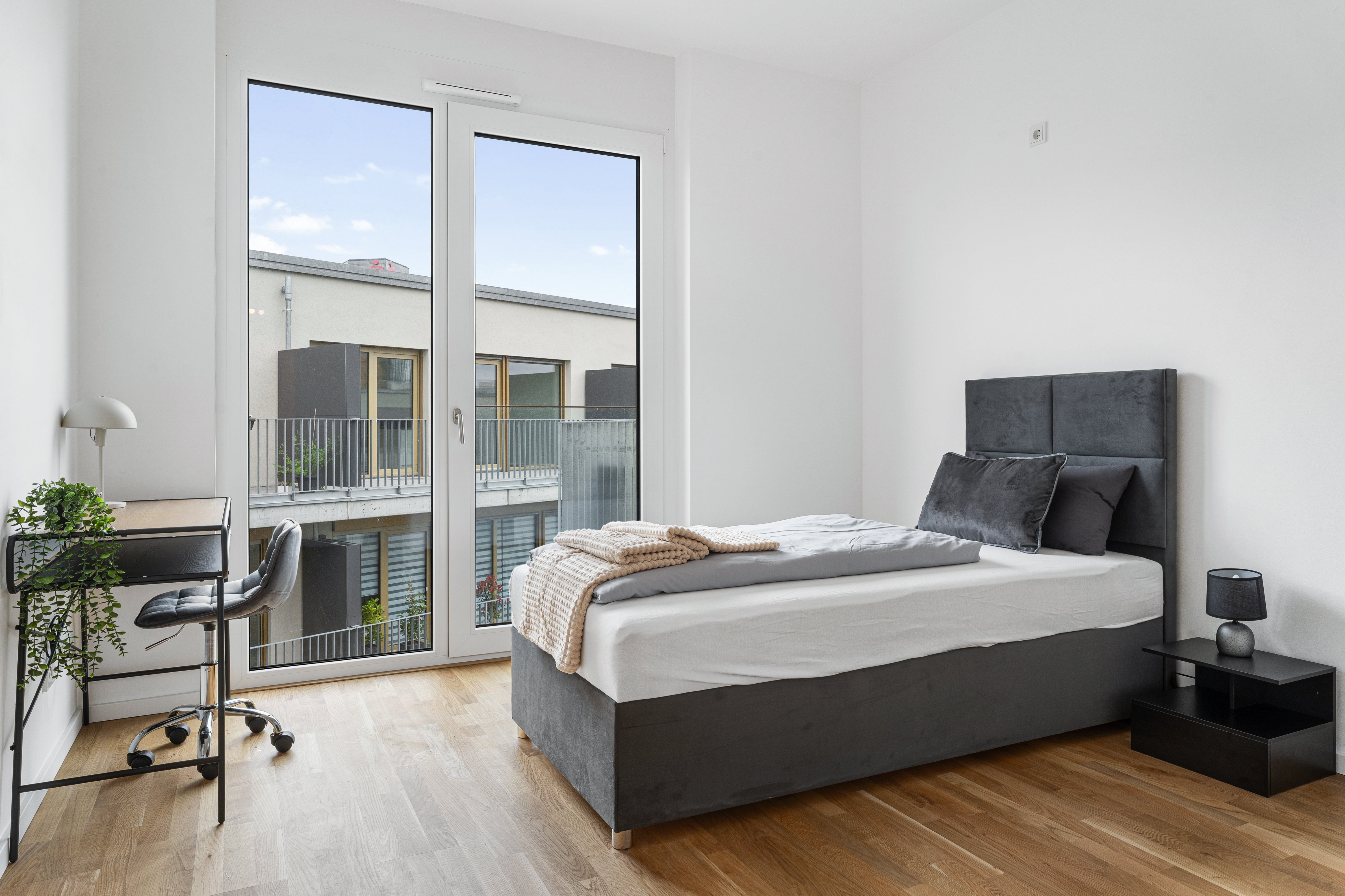 Fashionable 3BR Apartment ART DECÓ I Mercedes & US Army I Family-friendly
